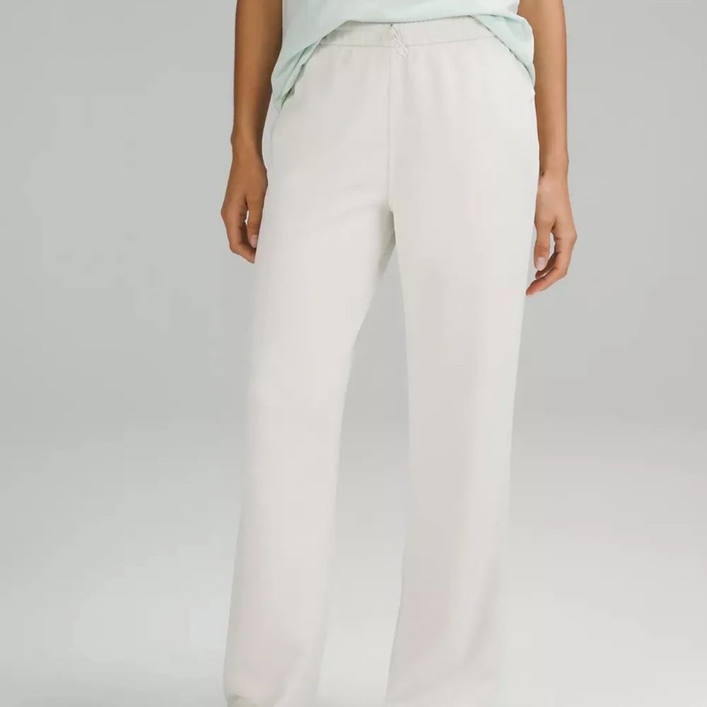 Women's Cream Wide-Leg Pull-On Pants